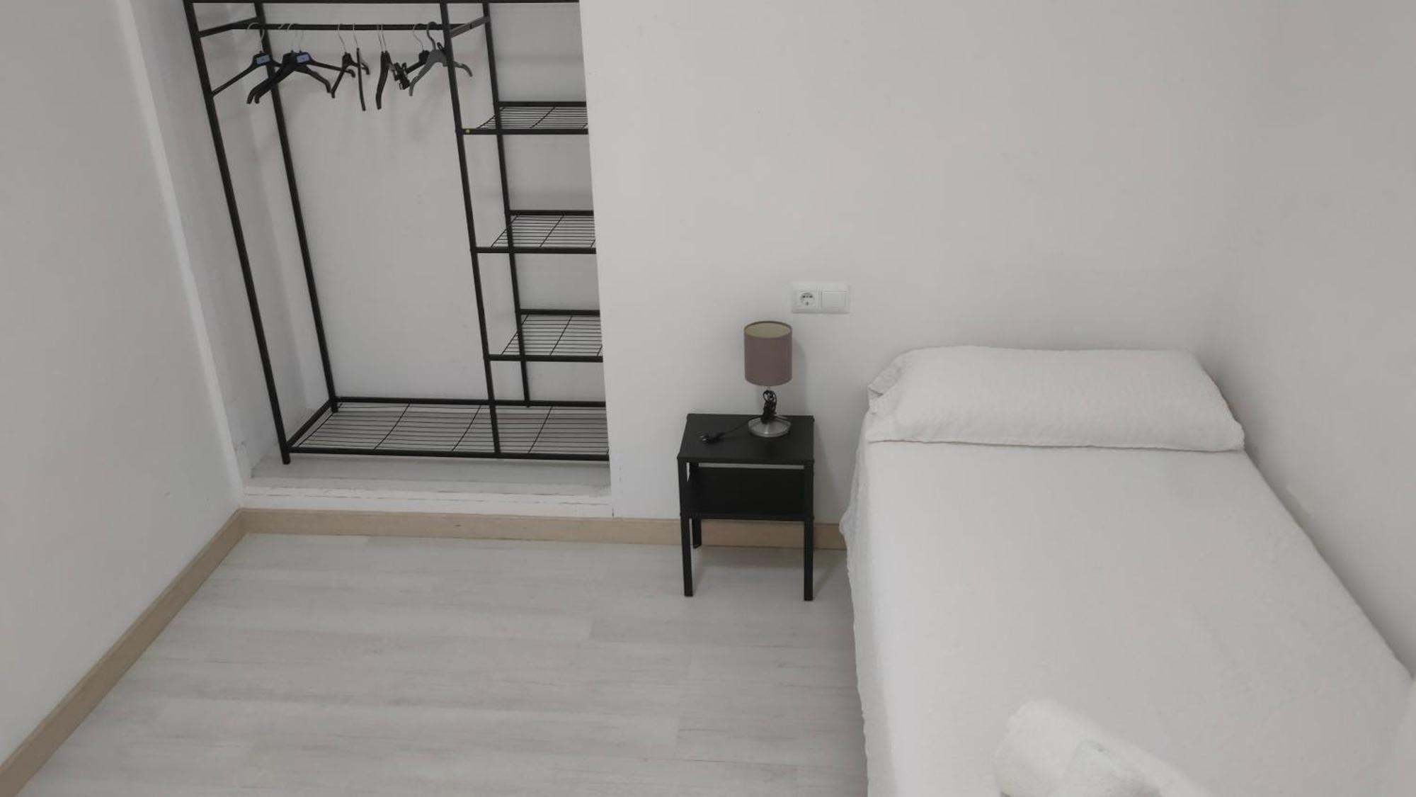 マラガPiso Con Parkinprivado Y A10Minutosdelaplayaandandoアパートメント エクステリア 写真