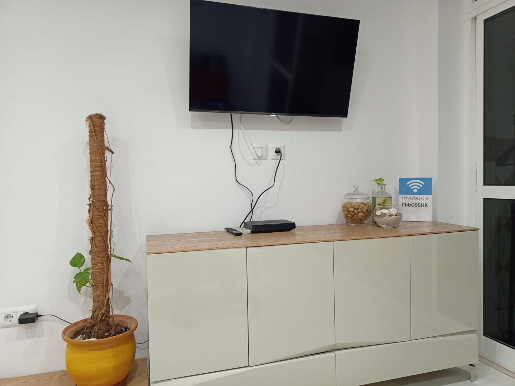 マラガPiso Con Parkinprivado Y A10Minutosdelaplayaandandoアパートメント エクステリア 写真